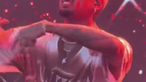 [VOCALS] Chris Brown - "Residuals" Live at Breezybowl XX (Full 1:27) 🎤✨