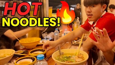 HOT Vang Vieng Noodles in Laos!🇱🇦