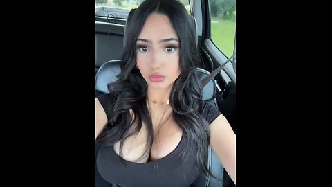 Does the dress fit them 🍒?
