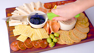 I Made A Hyperrealistic Charcuterie Board Cake