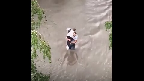 “No todos los héroes llevan capa”
