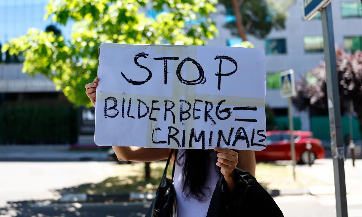 The Truth about Bilderberg Group - The Secret Shadow Government