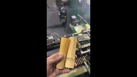 The real peeling machine comes to see the processing bamboo products tea set