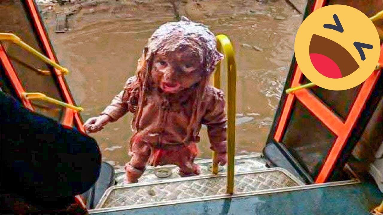 TRY NOT TO LAUGH 🤣🤣 Best Funny Videos compilation - Fails & Hilarious Moments 😂 P19 - Funny 4D