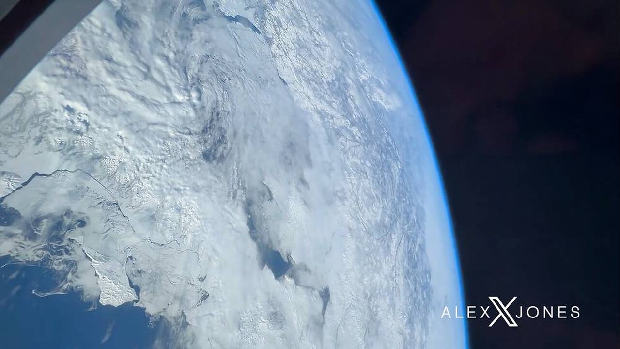 HISTORIC VIDEO: SpaceX Astronauts Prove The Earth Is Round!
