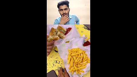 bhai ne dekh liya jaldi waiter Ban jao