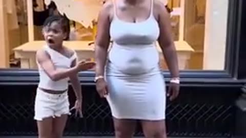Little negro bitch has a chimpout