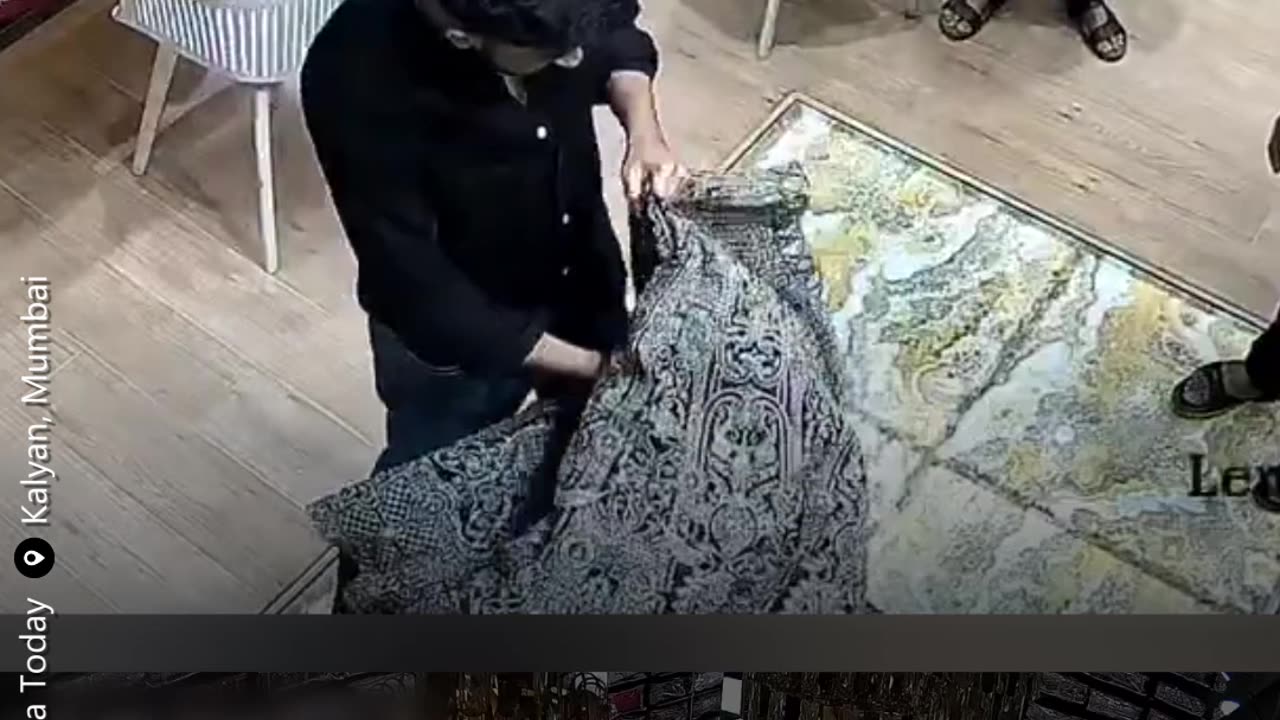 The bridal lehenga cost ₹32K — and the groom-to-be shredded it with a knife inside the store! 😲