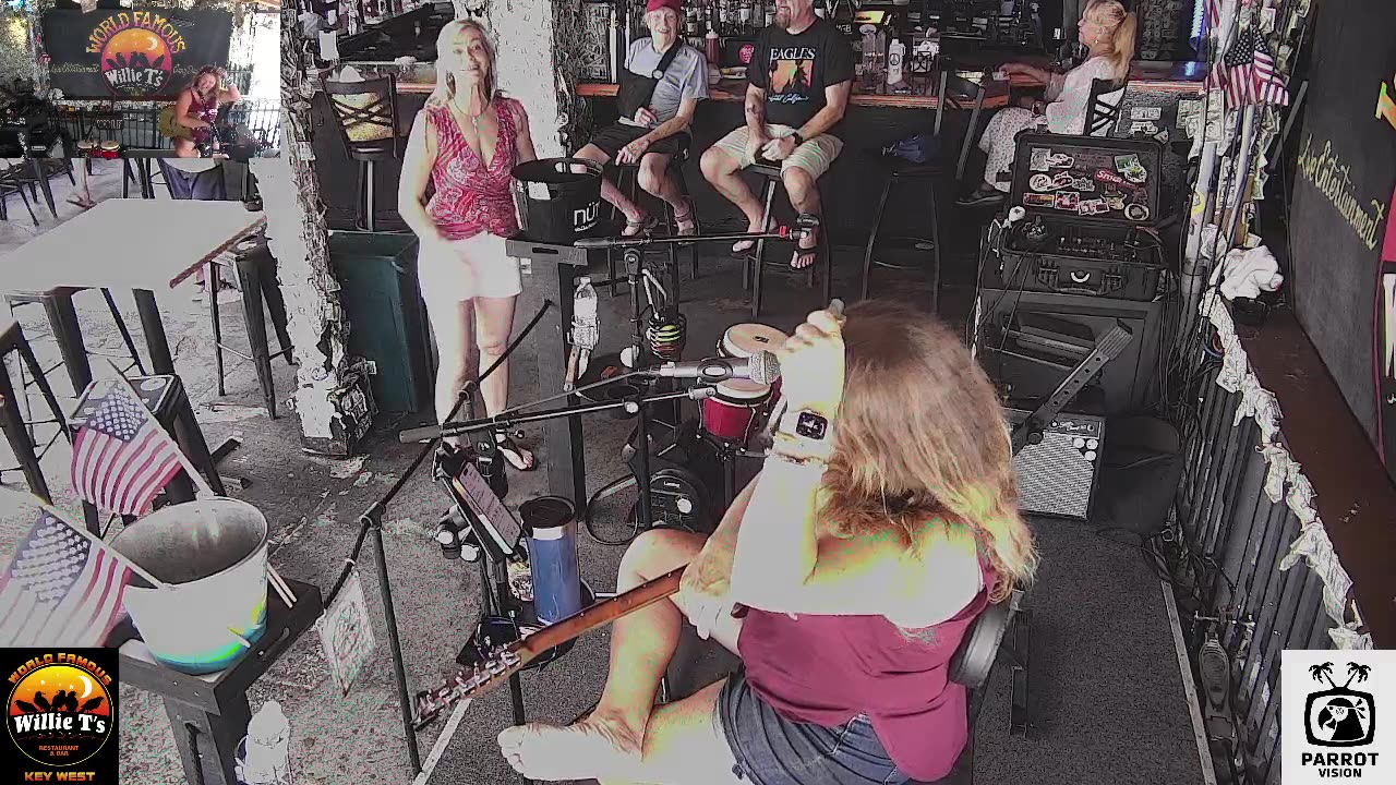 LIVE Music Everyday!