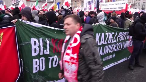 Korczarowski: Tyle zdążyłem nagrać, zanim pobito mnie na Marszu Niepodległości