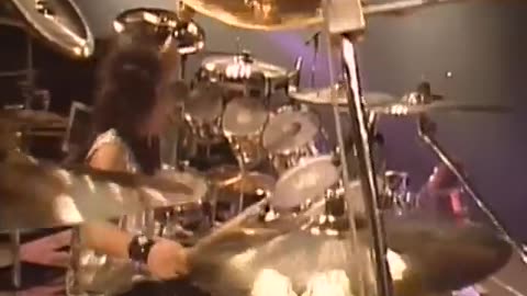 CRAZY NIGHTS ~ LOUDNESS ( LIVE )