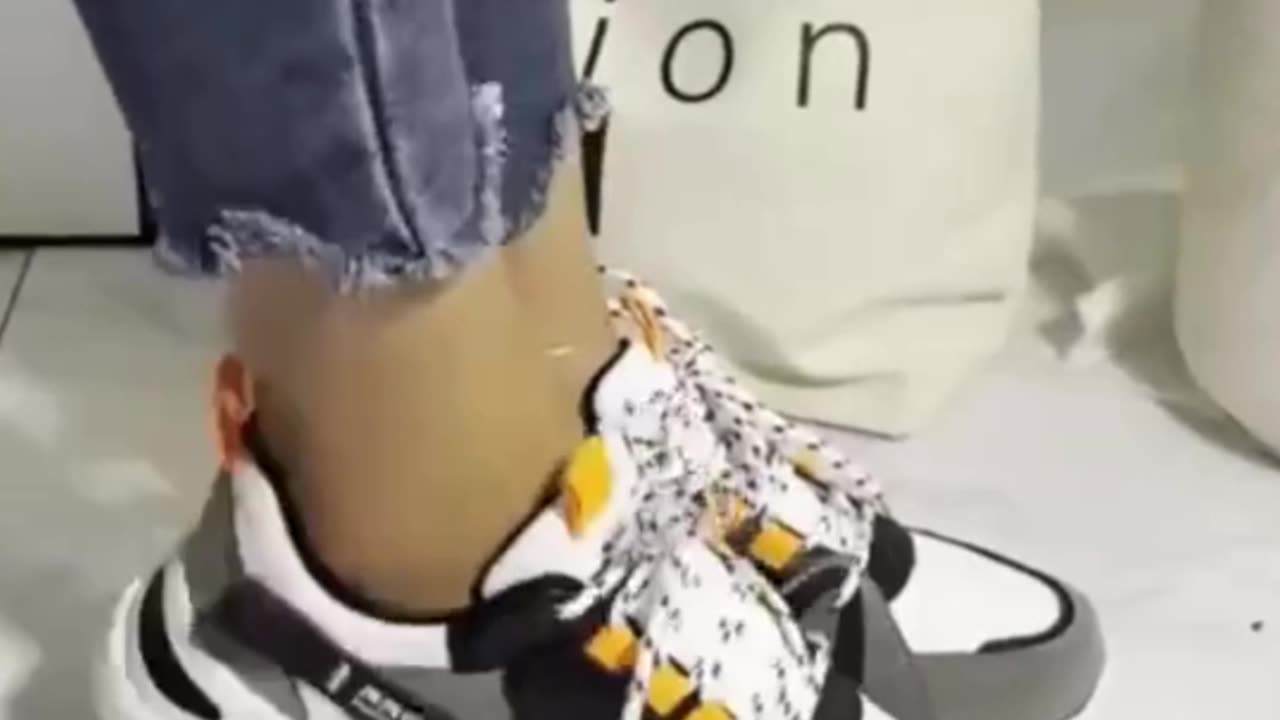 Women's Lightweight Breathable Running Sneakers