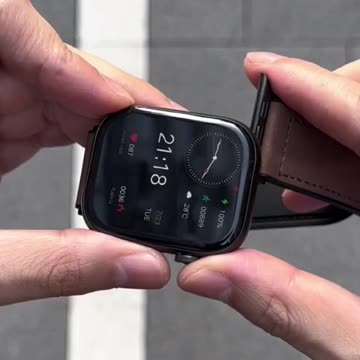 Adjustable leather strap for smartwatch