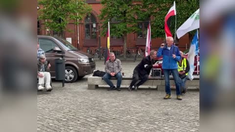 Greifswald - Rolf - wo ist Kevin und einer Info 02-06-2025