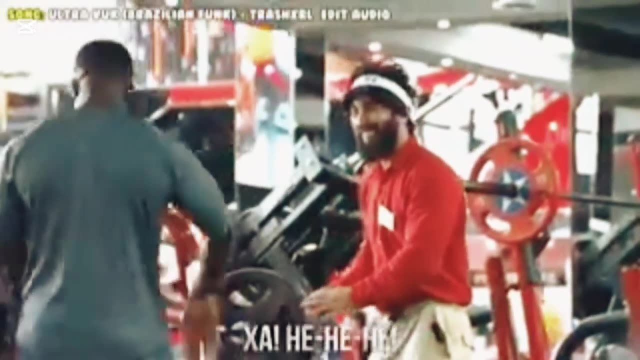 BODYBUILDERS As GYM NOOB