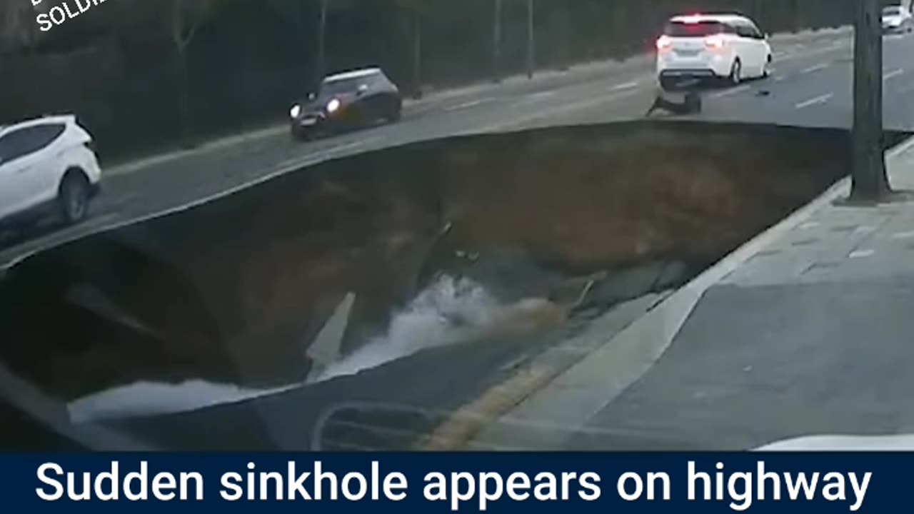 Sudden sinkhole appears on highway in Seoul, South Korea.