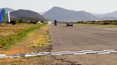 CHEETAH VS FORMULA E CAR: Unpredictable Racing Showdown!