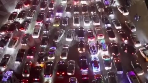 Christmas tree of cars 👍😍