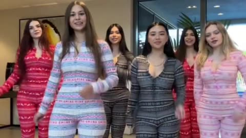 Sophie Rain Twerking Compilation