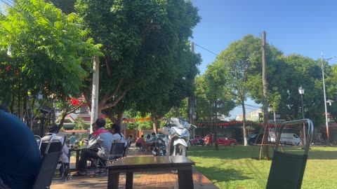 Exploring the Best Cafe in Town! Jainden Vlogs