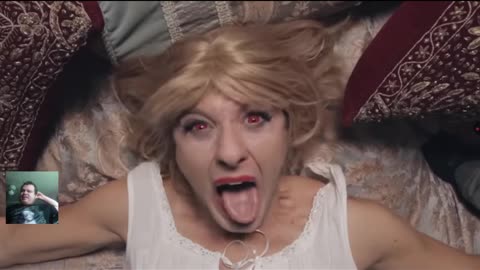 Reacting To Taylor Swift - "Blank Space" Parody