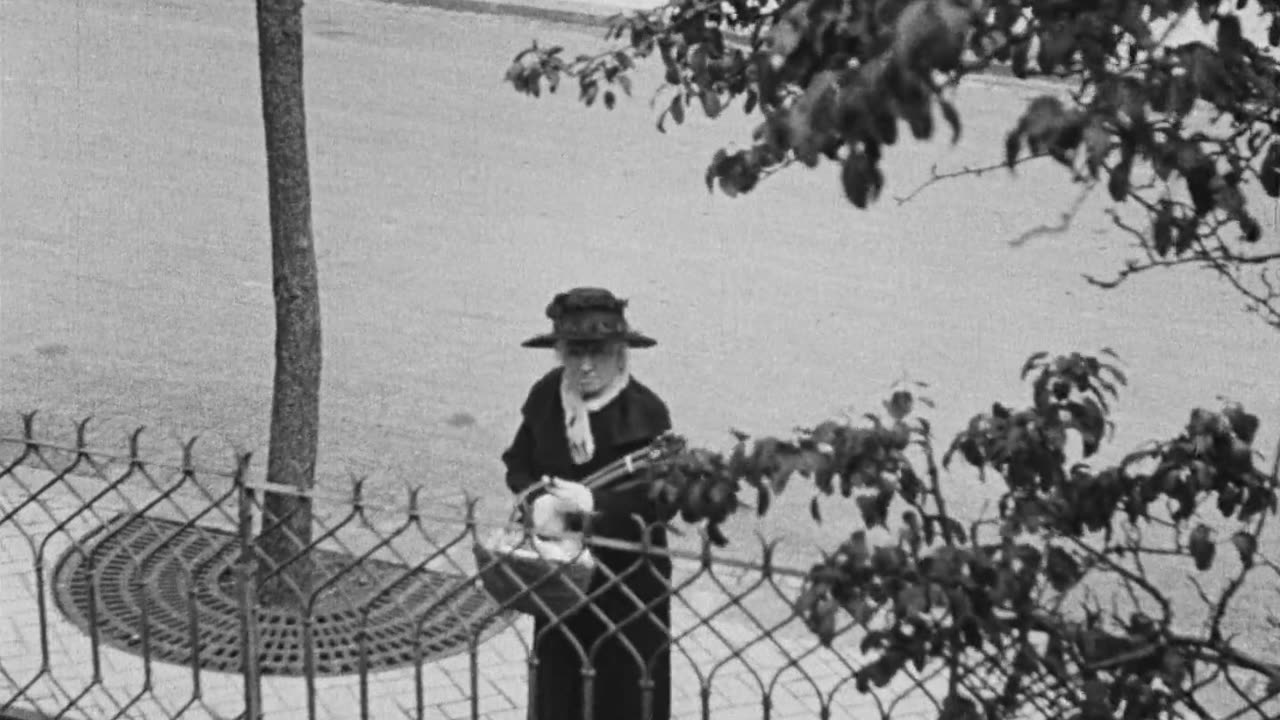 Borderline (1930)