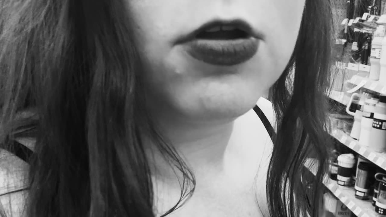 #Trying to #Shop while #BabyILoveYourWay by #PeterFrampton is playing