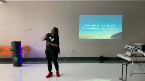 Karaoke 10 - Tori - Someone Like You