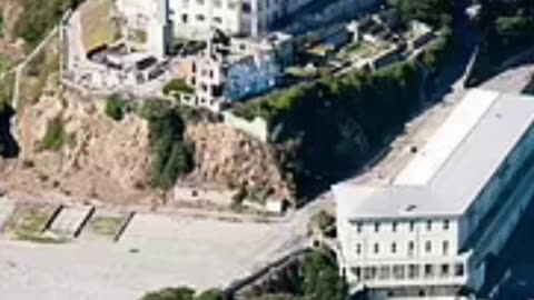 Trump sparks liberal meltdown in California with 'nuts and terrifying' plan to reopen Alcatraz