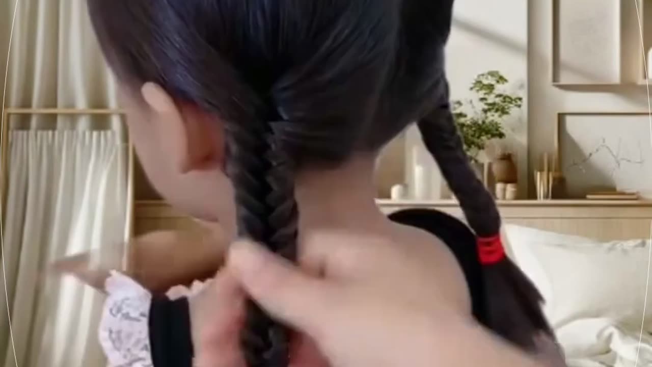 Easy Step-by-Step Guide to Creating a Chic Twisted Ponytail