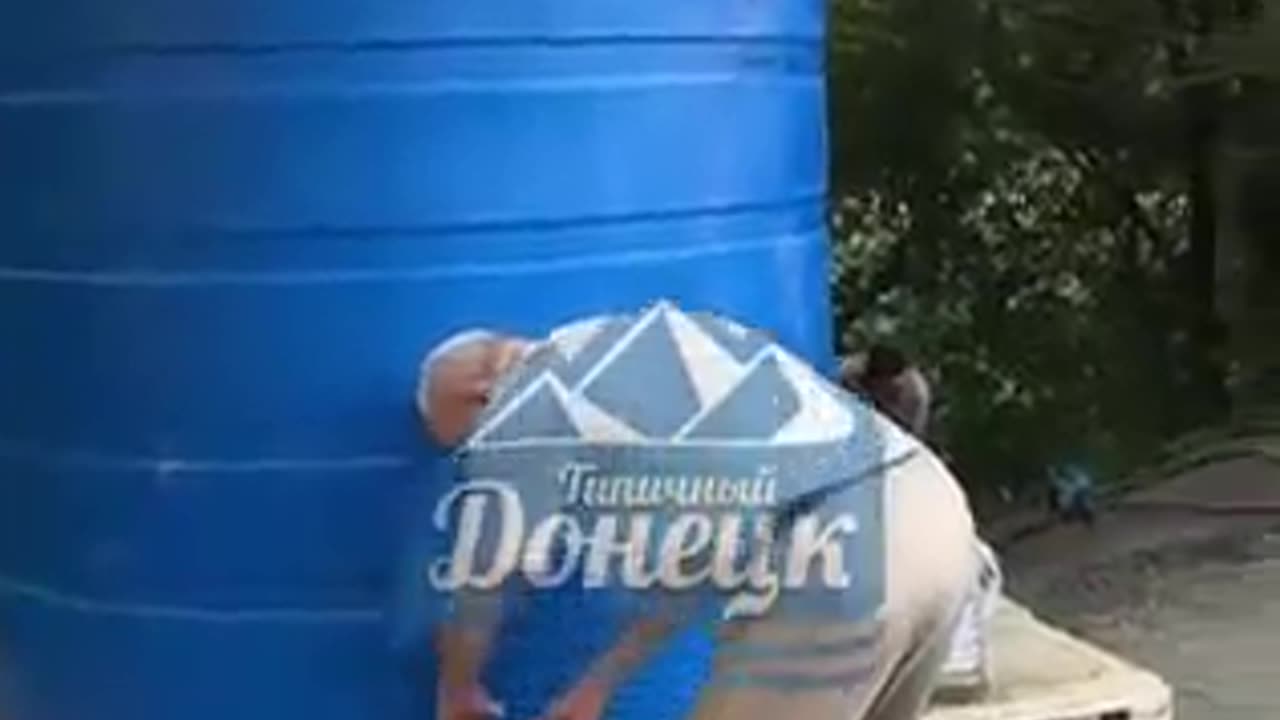 Gangs of "Water Marauders" Form in Occupied City of Donetsk(Prewar Pop-1 Million)