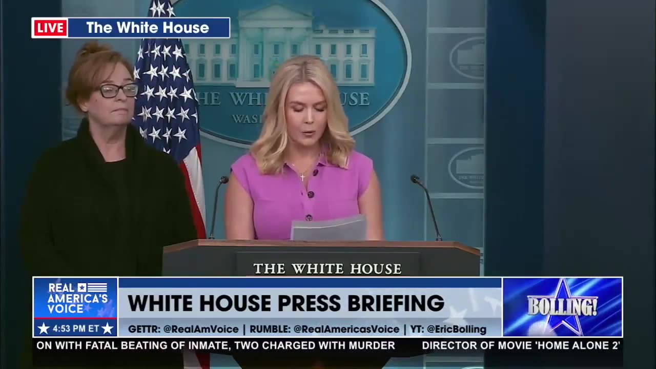 Karoline Leavit reminds the media and the Democrat Party who Abrego Garcia really is! A CRIMINAL!