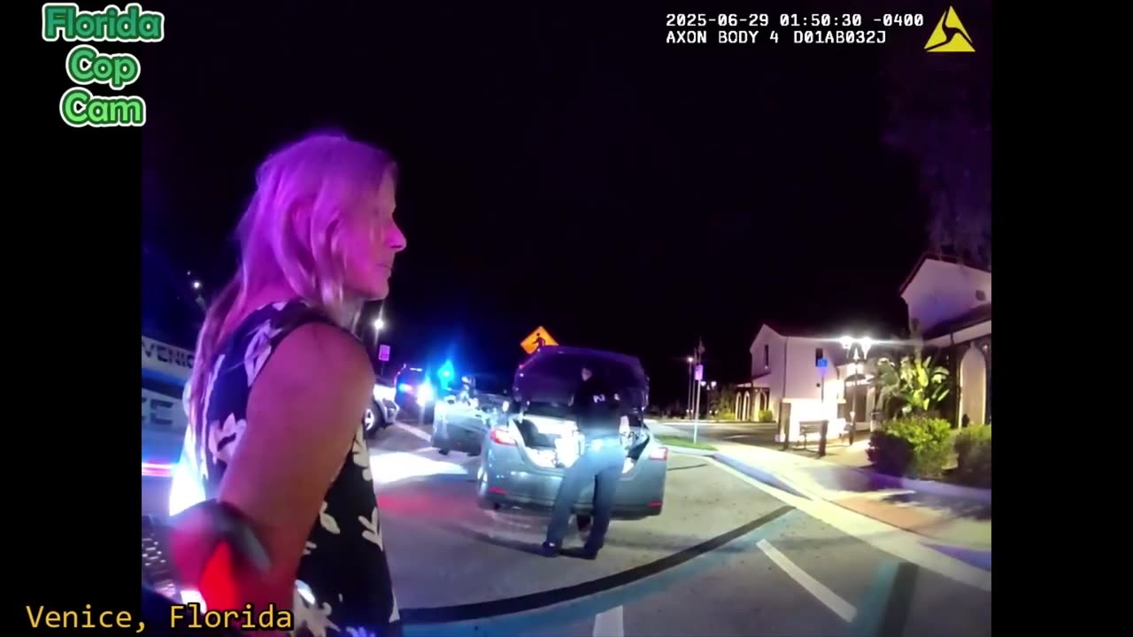 Psycho Karen gets WINDOW SMASHED and 7 CHARGES