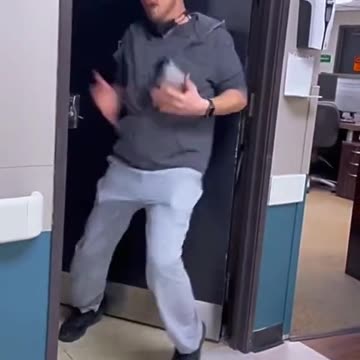 "Try Not To Laugh – Funniest Frank 😂"