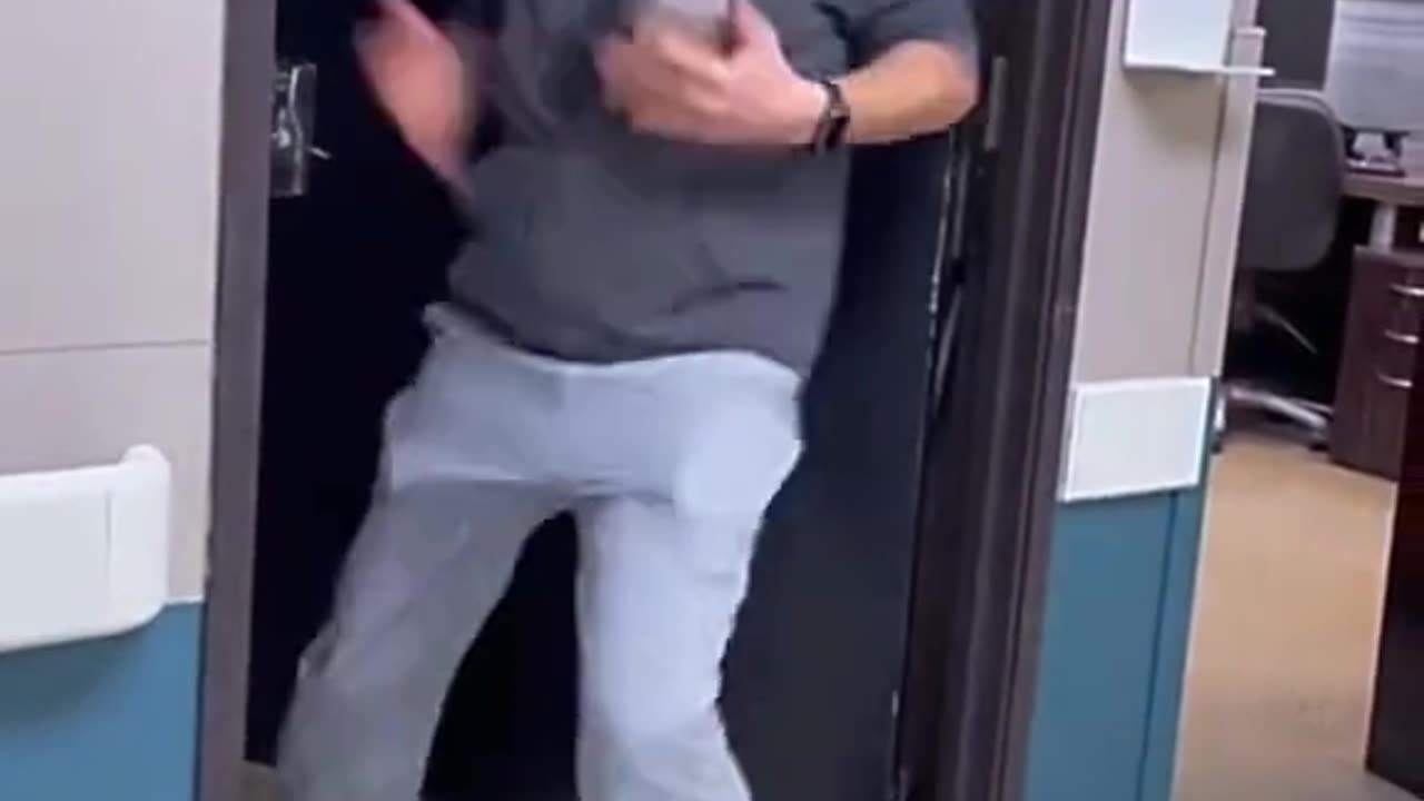 "Try Not To Laugh – Funniest Frank 😂"