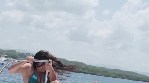 Oh no (via:@sierrachloss) #boating #lakelife #funny #fails #water #fyp