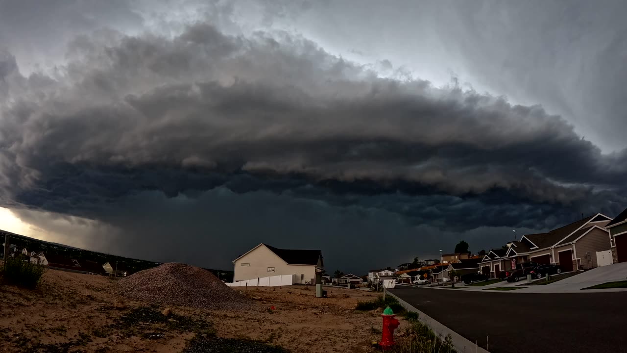 Arcus (Shelf Cloud of 6 Jul 25)