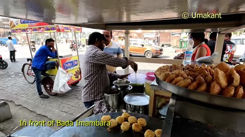 Waiting In front of Bada Imambara बड़ा इमामबाड़ा, Lucknow