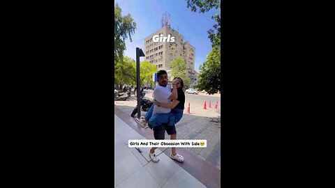 Sale Me Toh Jana Pade Hainnaa Girls Ladkiyo Ko Sale Dekh Ke Kya Ho Jata Hea