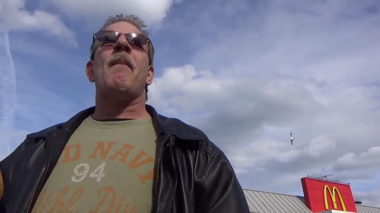 Niagara Falls Child Predator Wants to do Naked Photo Shoot with Kid