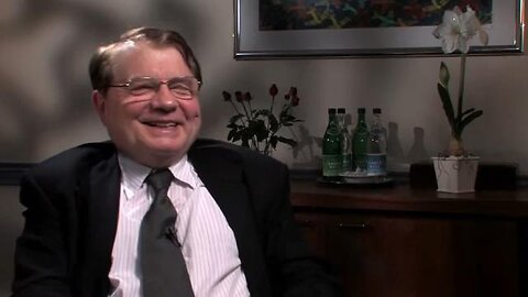 Luc Montagnier, discoverer of HIV says, "Nobody has completely isolated the virus."