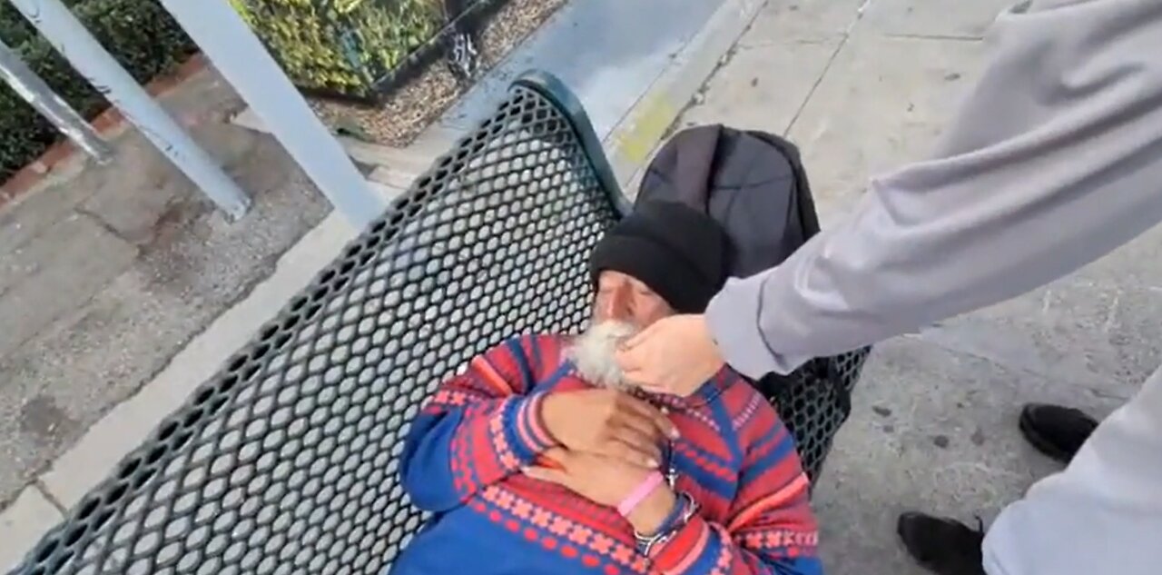 IP2 Stories - Young Cheeto Tries To Humiliate a Santa Claus Looking Bum