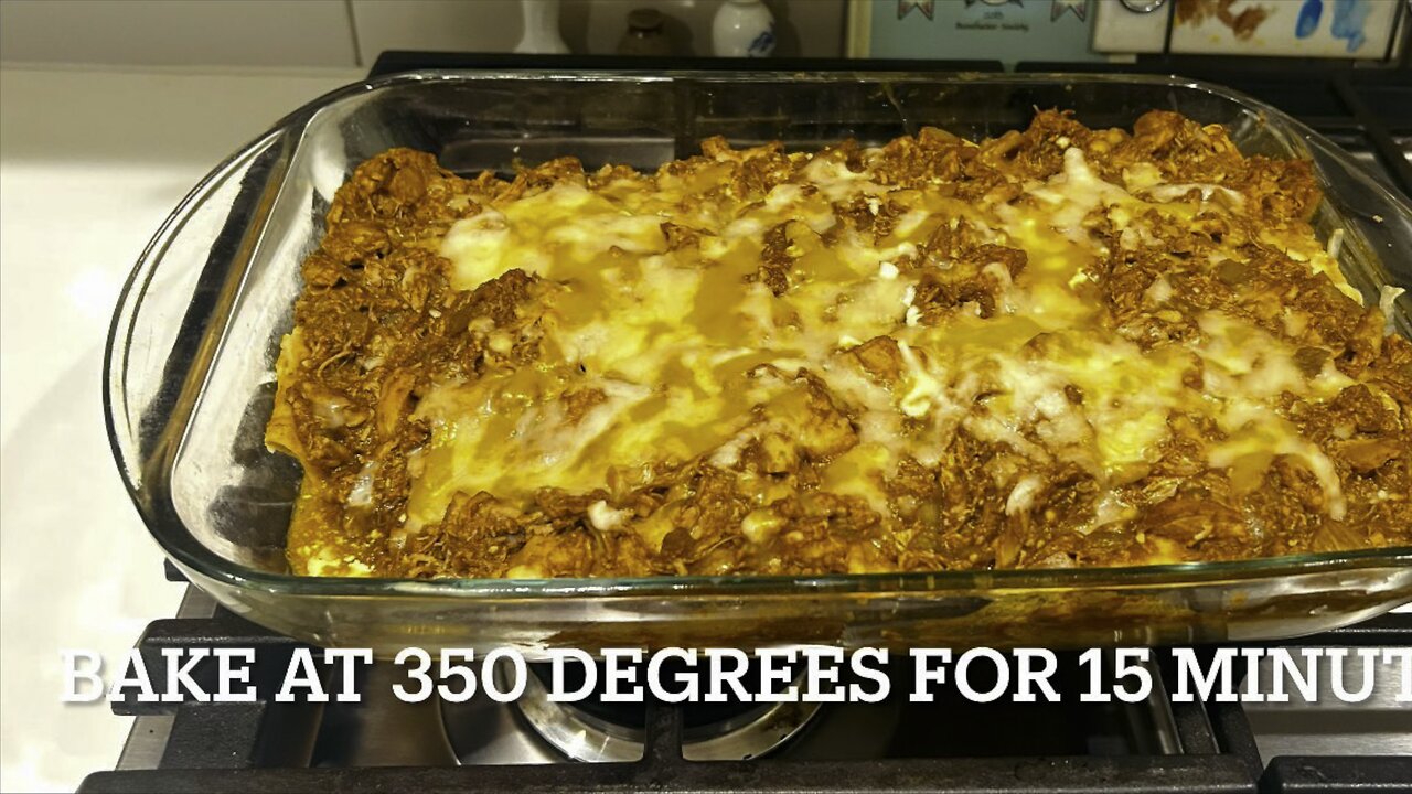 The cheesiest chicken enchilada casserole!