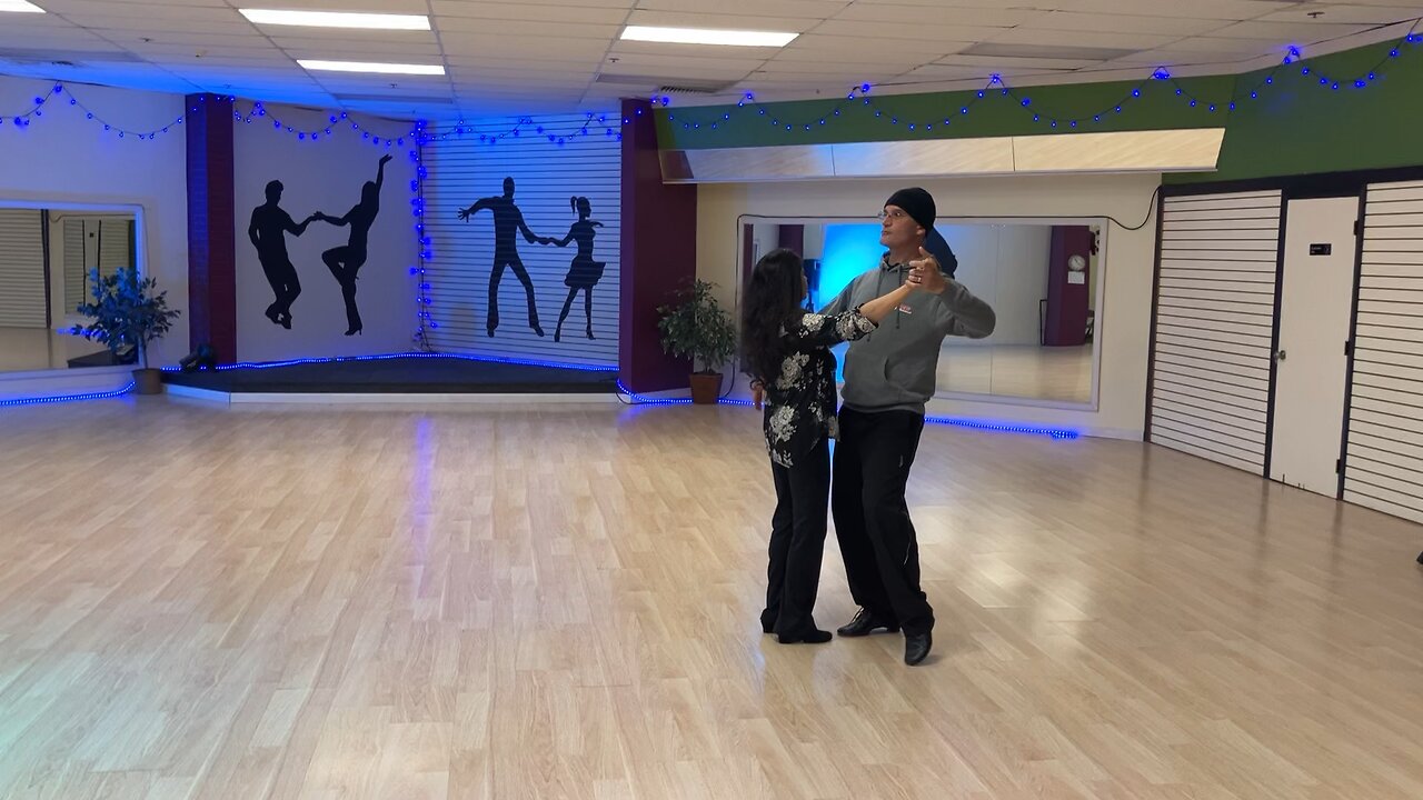 Demo Tango Open Left/Right Turn