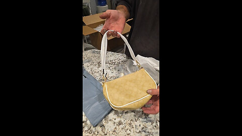 Violet's Returned Mail Mysterybox #live #unboxing