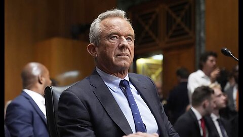 RFK Jr. Describes Conversation With Charlie Kirk and Brings Down the House