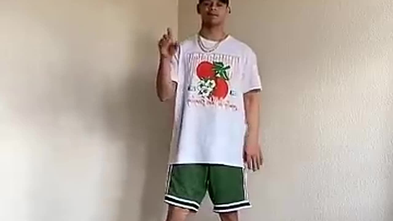 Amazing: How to Dougie | beginners tutorial #trending #dance #dancetutorials