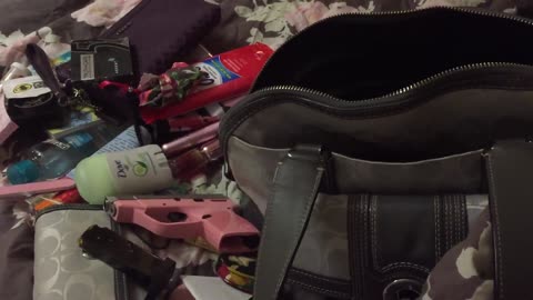 Redoing My Very First WIMB. What's in my Coach Bag!