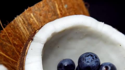 "Blackberries: The Sweet Secret to a Sharper Brain! 🧠💜 #NeuroFacts"