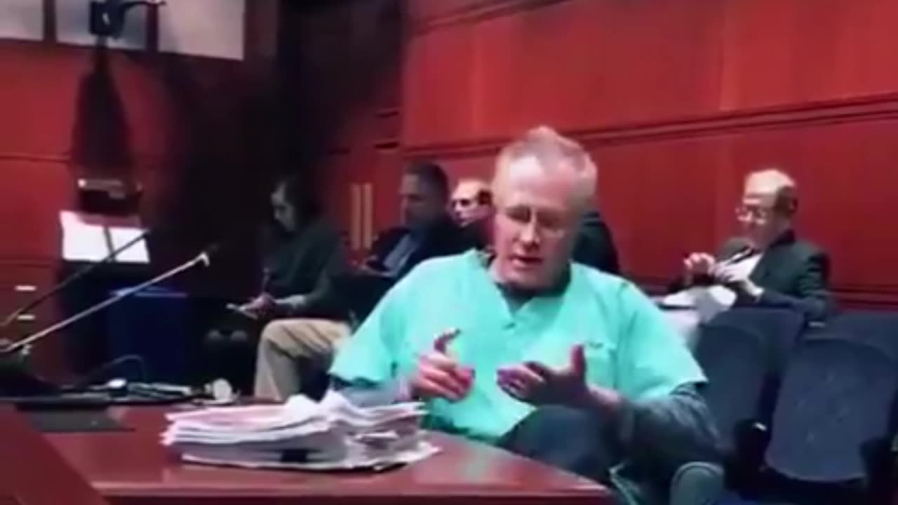 獸醫正在用疫苗殺害寵物! Dr. John Robb - VETS are killing PETS with vaccines!